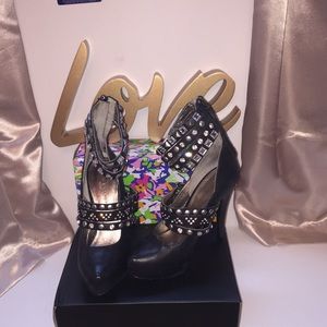 Black Sexy 6.5 inch platform heels.